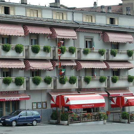 Hotel Valentino Perosa Argentina Zewnętrze zdjęcie